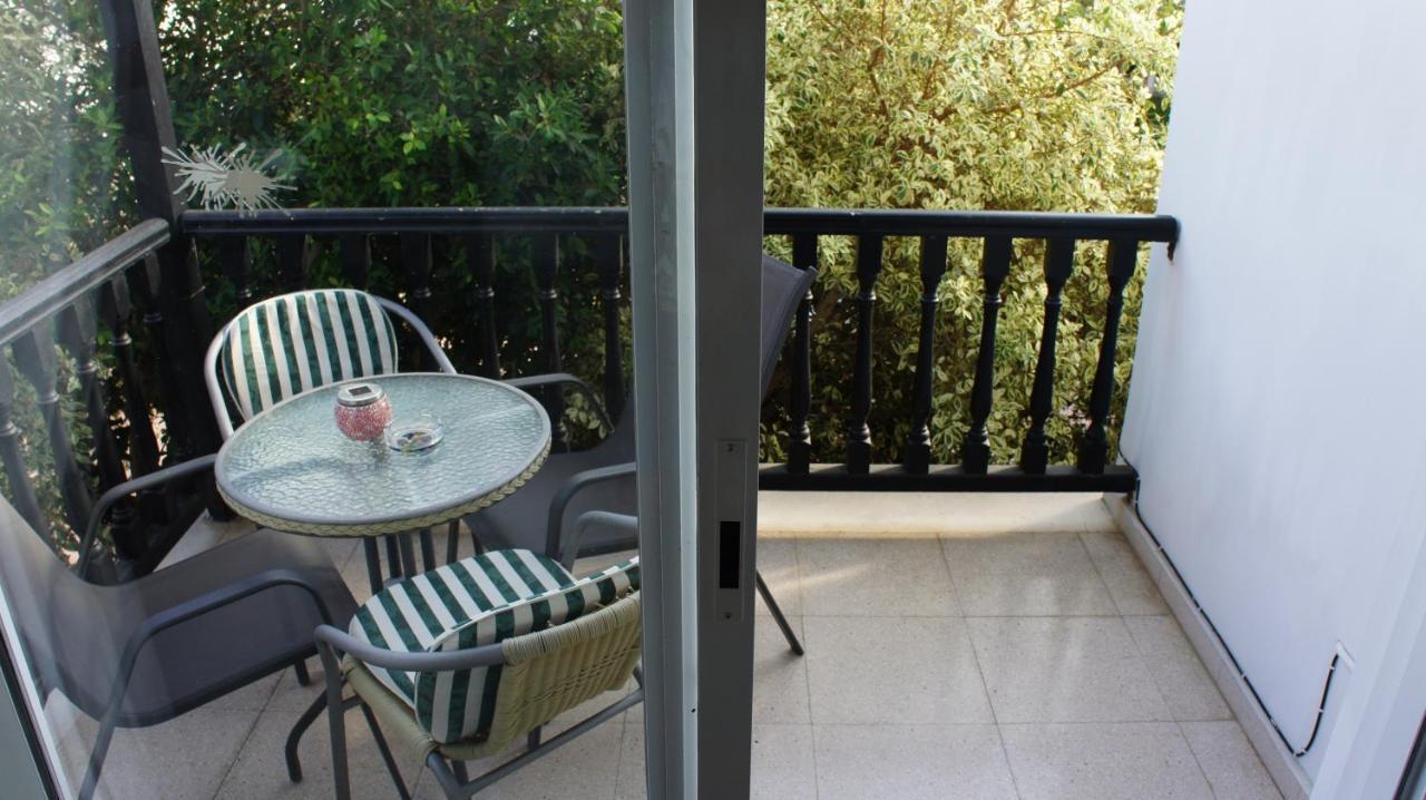 Limnaria Westpark 119 Apartamento Paphos Exterior foto